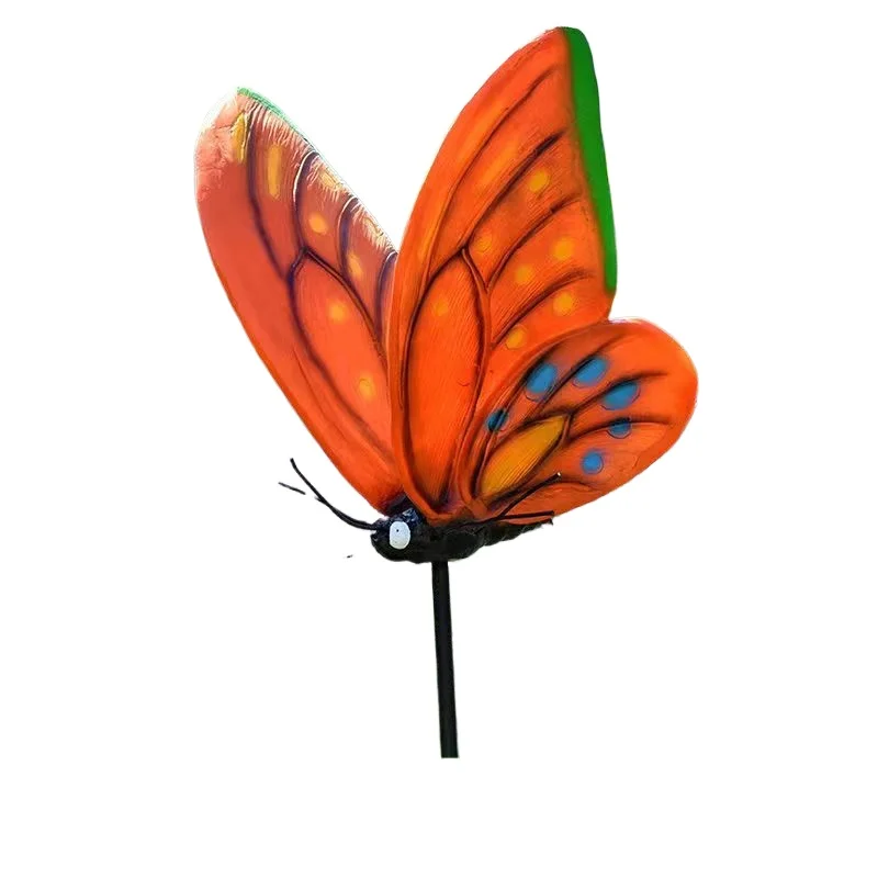 Escultura de borboleta ao ar l - Gardening Tools Sketch avaliação e preço